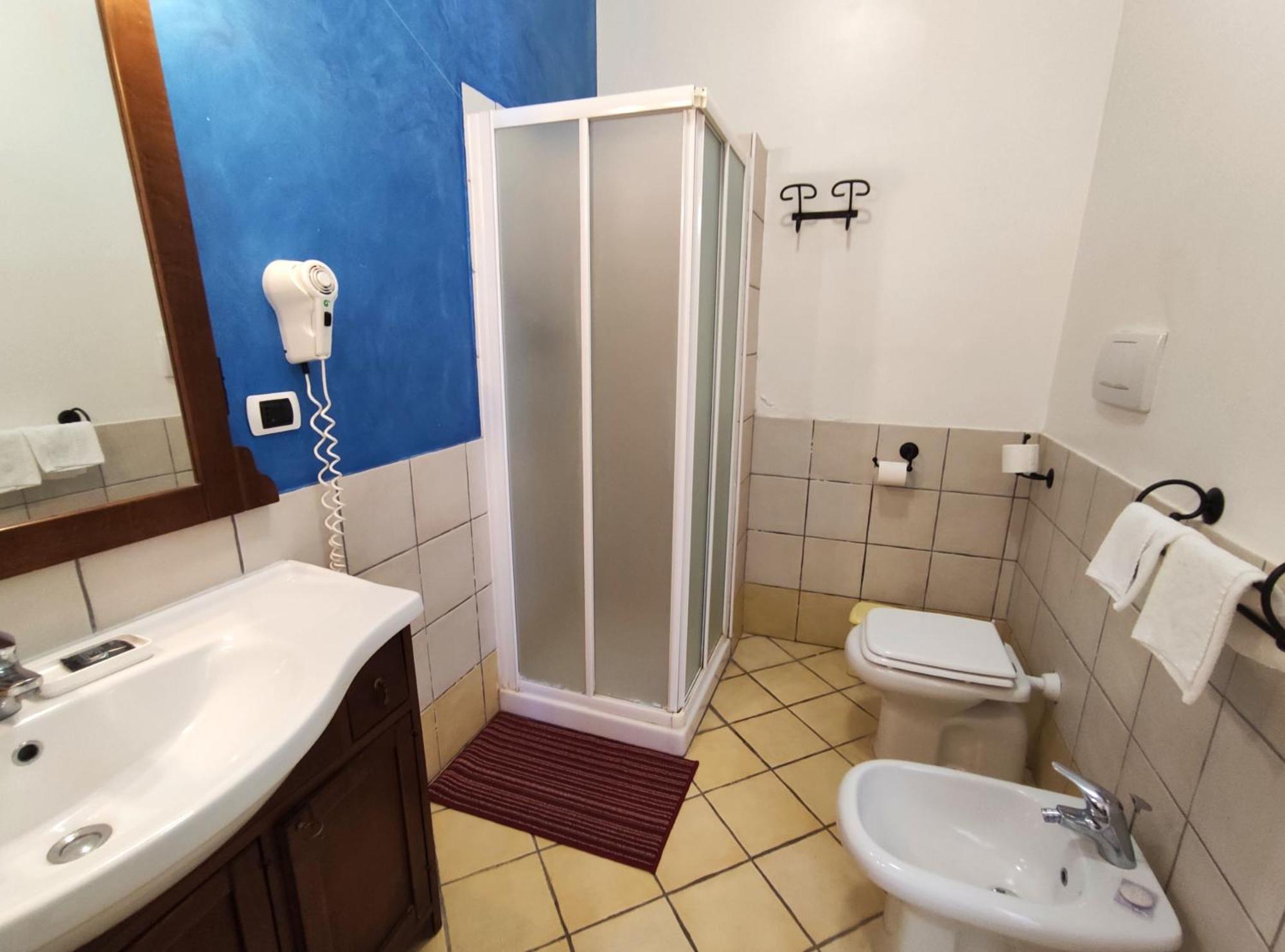 Superior One-Bedroom Apartment