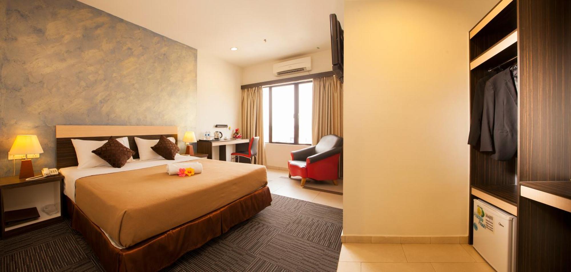 Executive Suite
