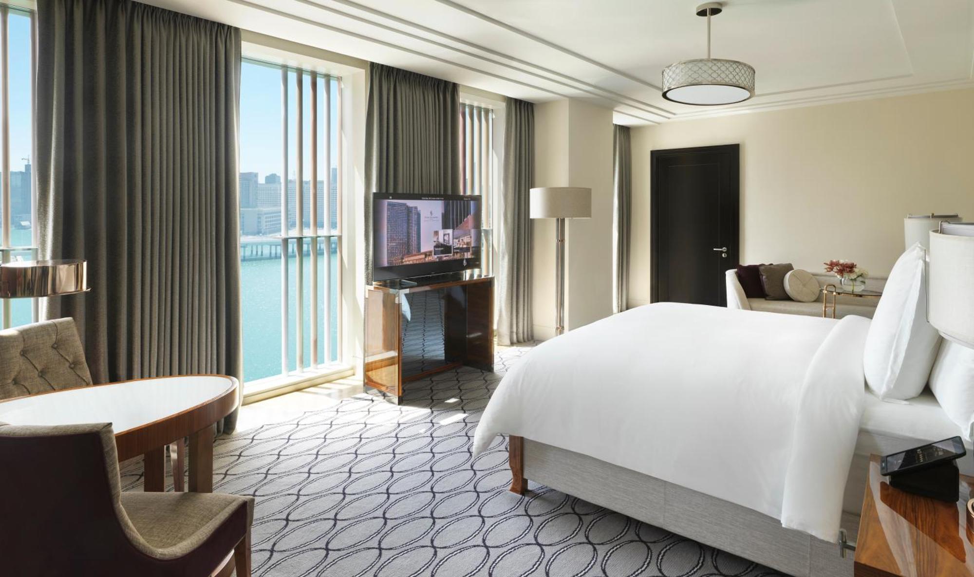 Premier King Room
