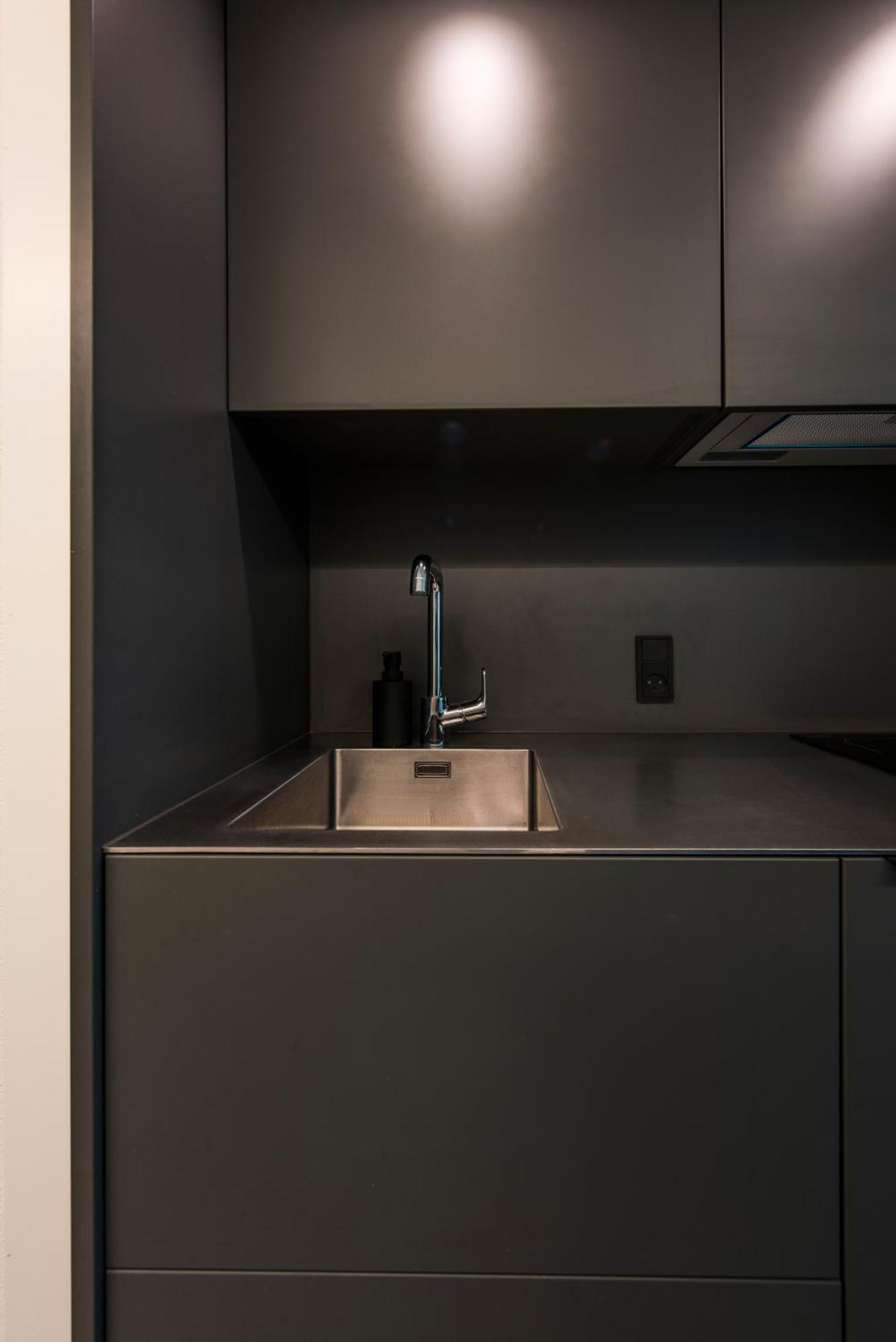 Single Room Kitchenette