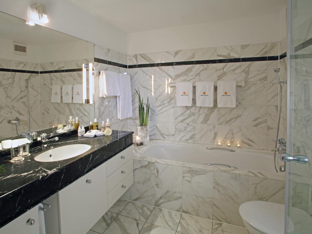 Suite Attico con Vista Lago