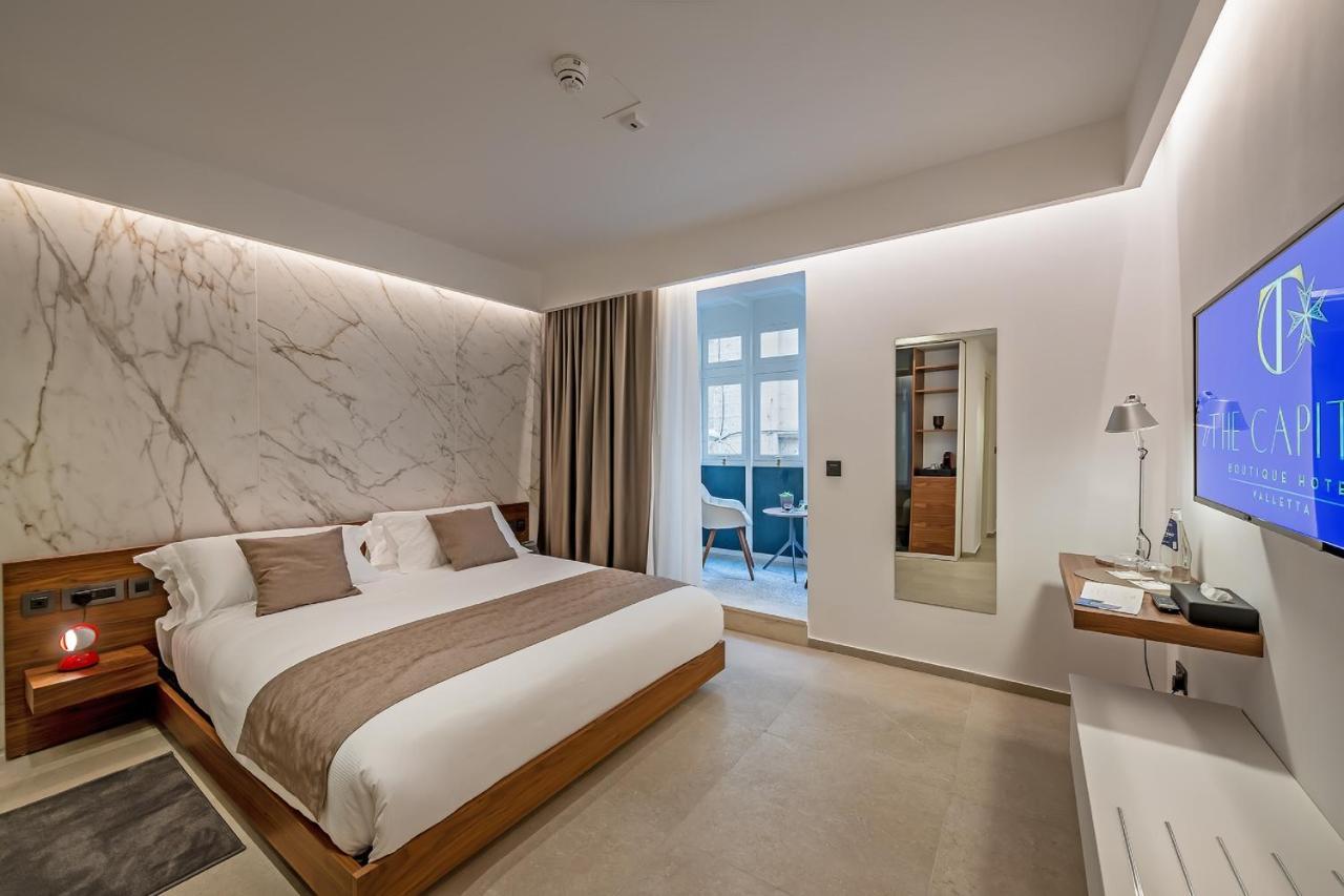Deluxe Room Maltese Balcony Street View