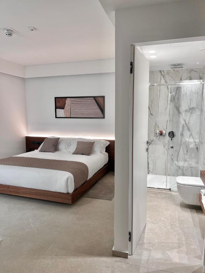 Interior Suite