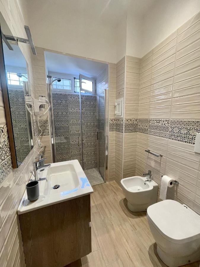 Camera Matrimoniale con Bagno Privato