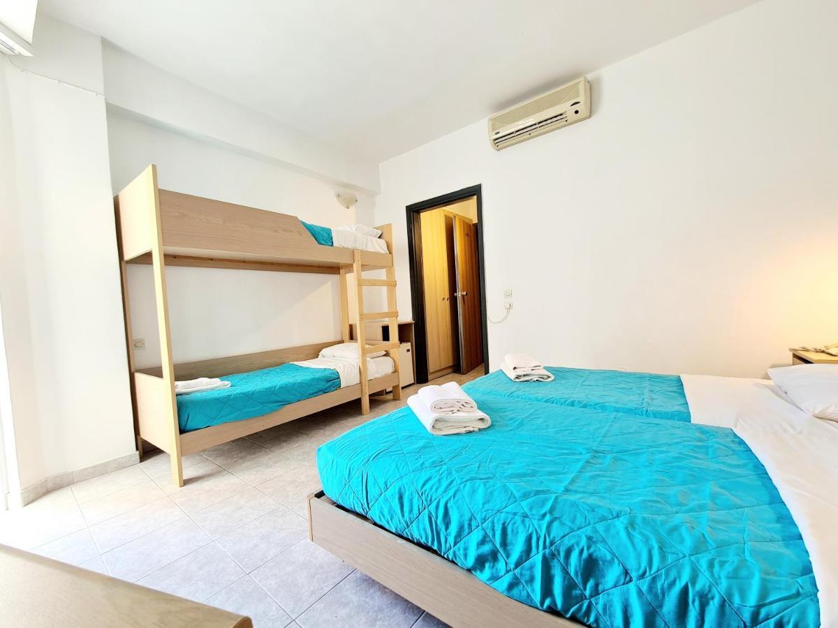 Camera Quadrupla con Bagno Privato