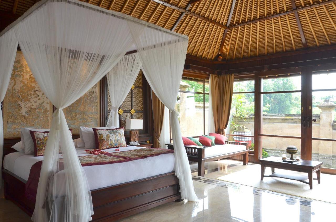 Honeymoon Garden Pool Villa