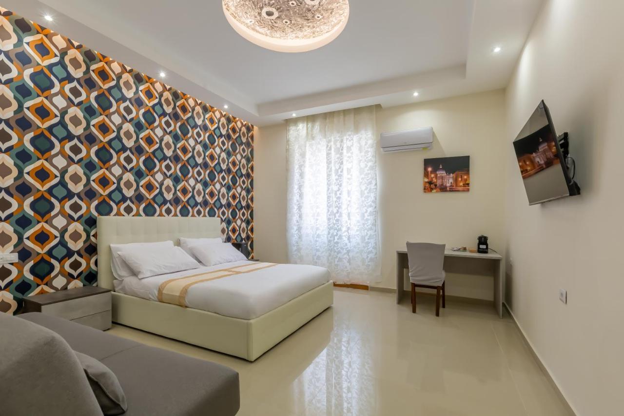 Deluxe Triple Room,1482411716:JPEG