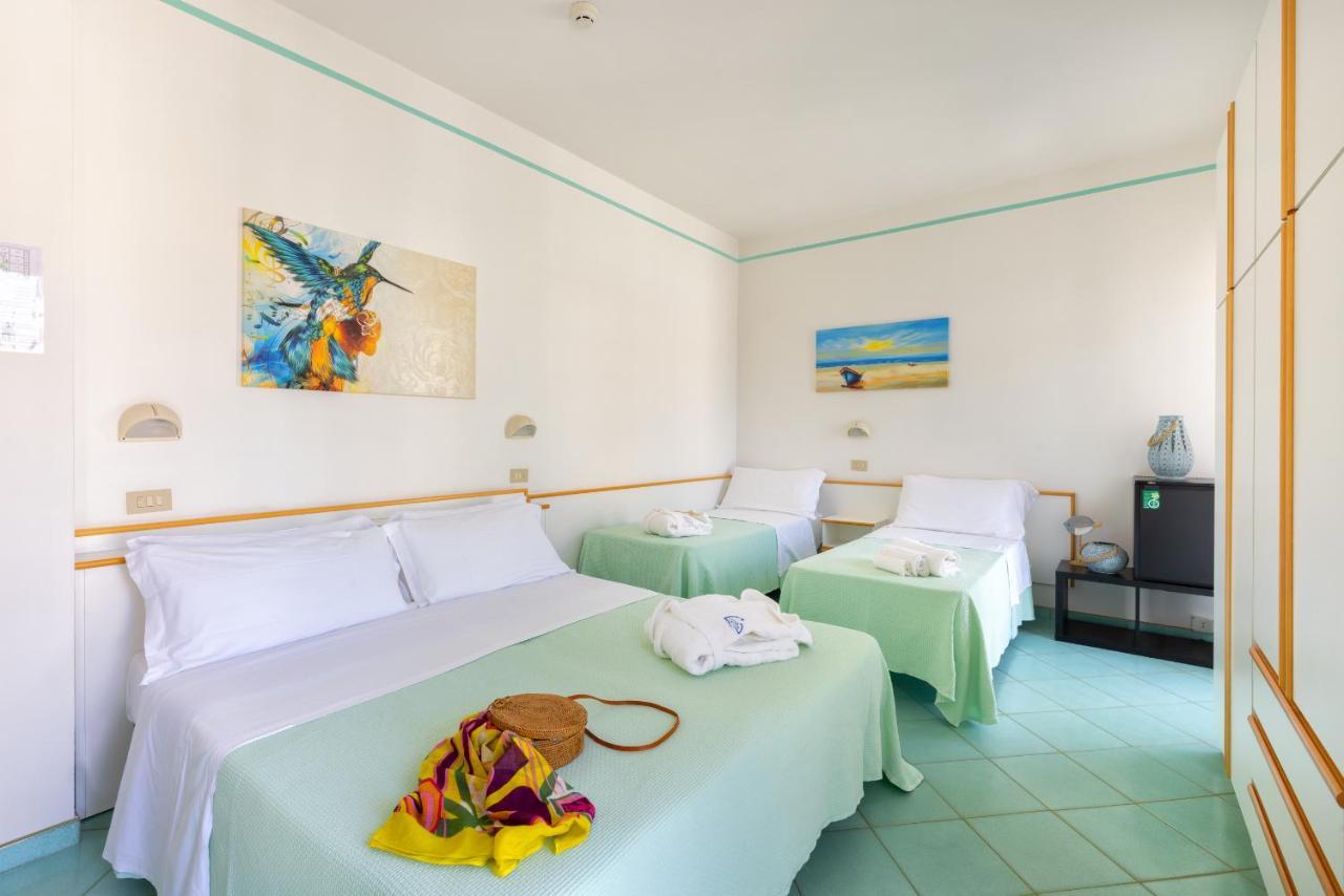 Premium Quadruple Room