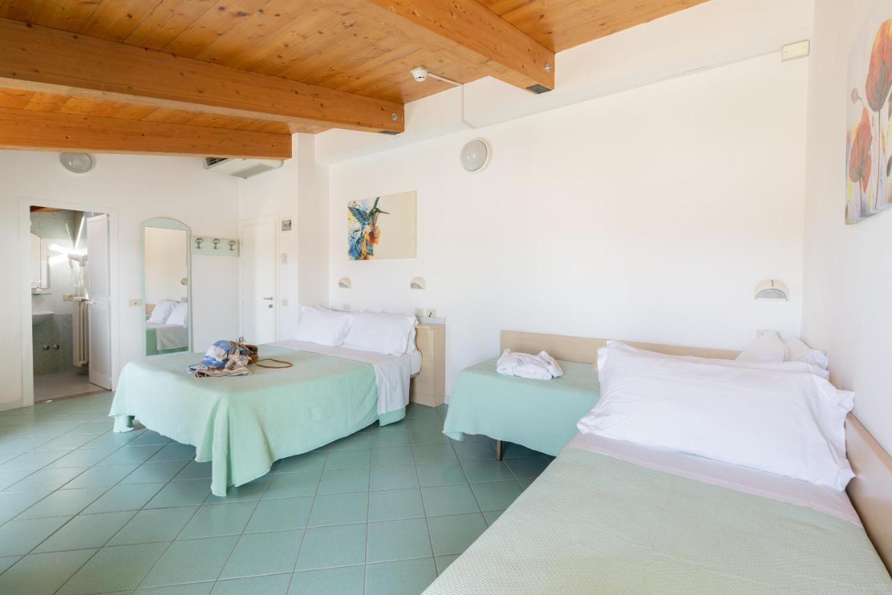 Premium Quadruple Room