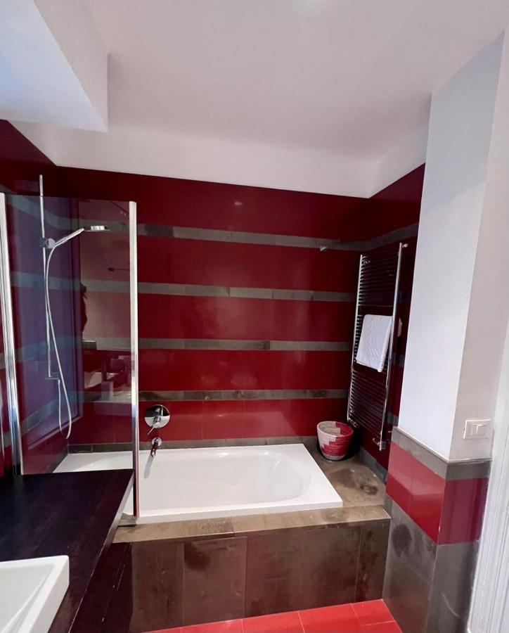 Triple Room Private External Bathroom