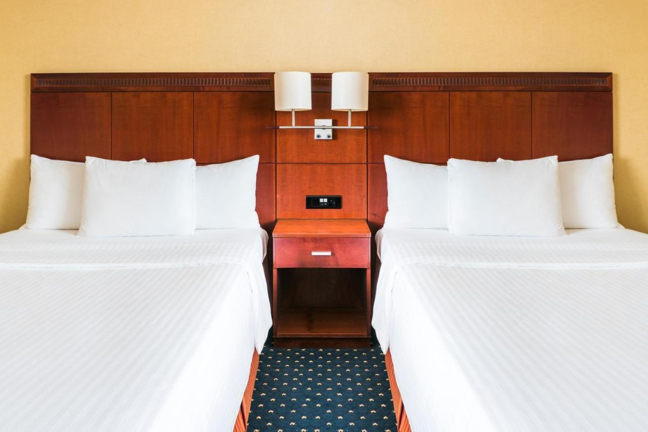 Guest room, 2 Doubles