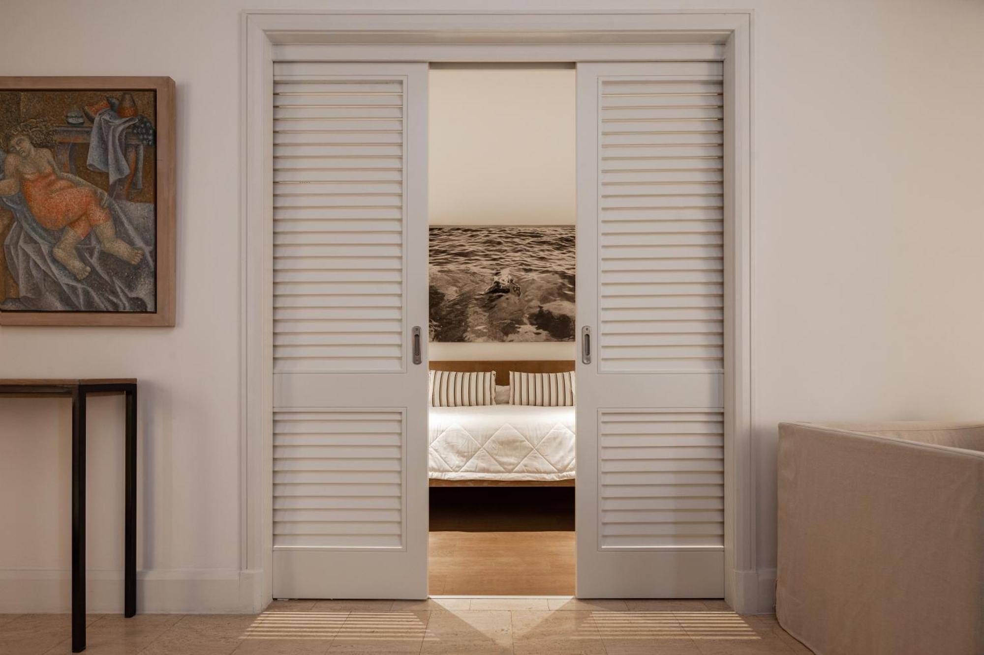 Deluxe One Bedroom Sea View Suite
