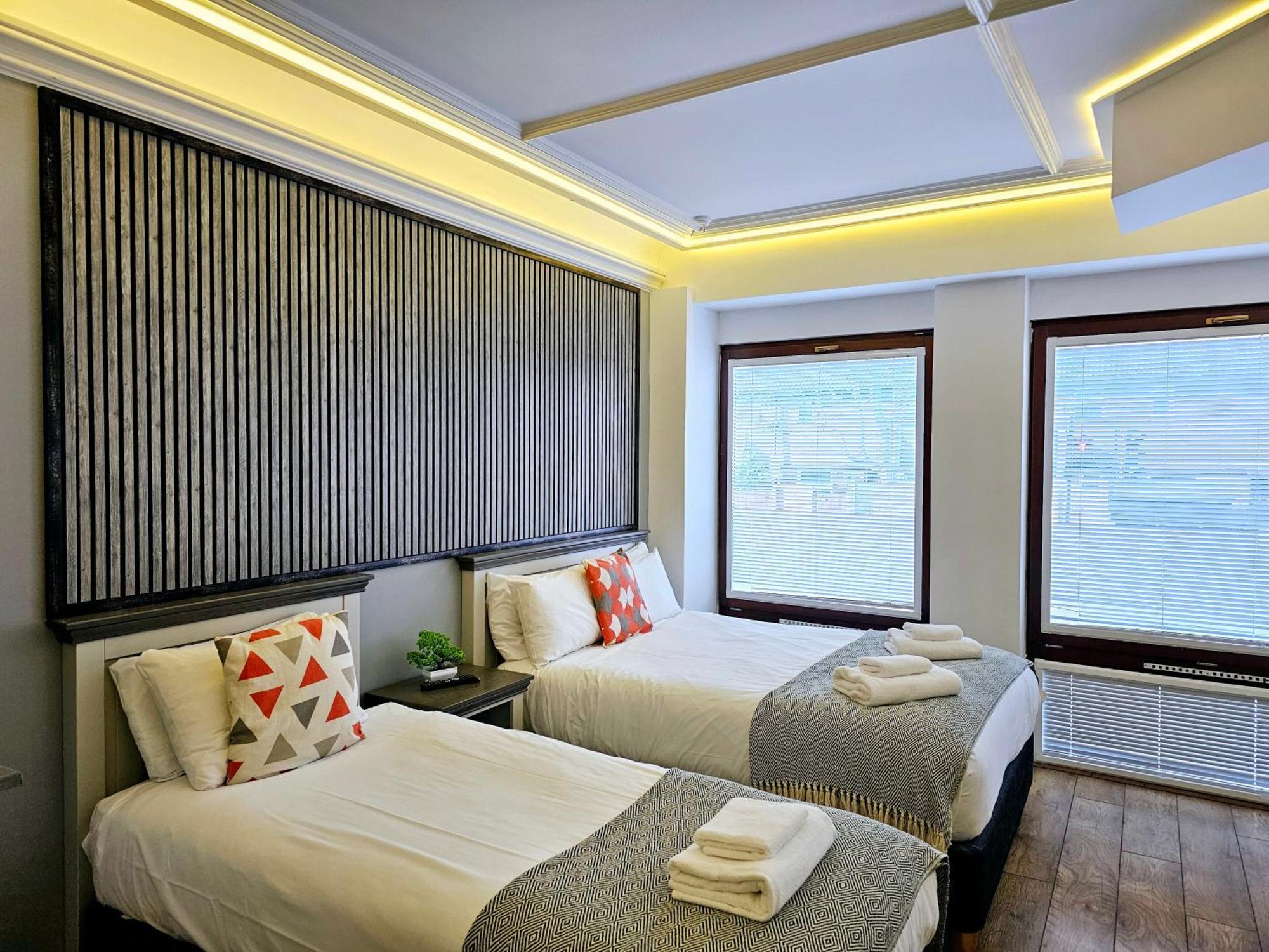 Triple Room,1499690653:JPEG