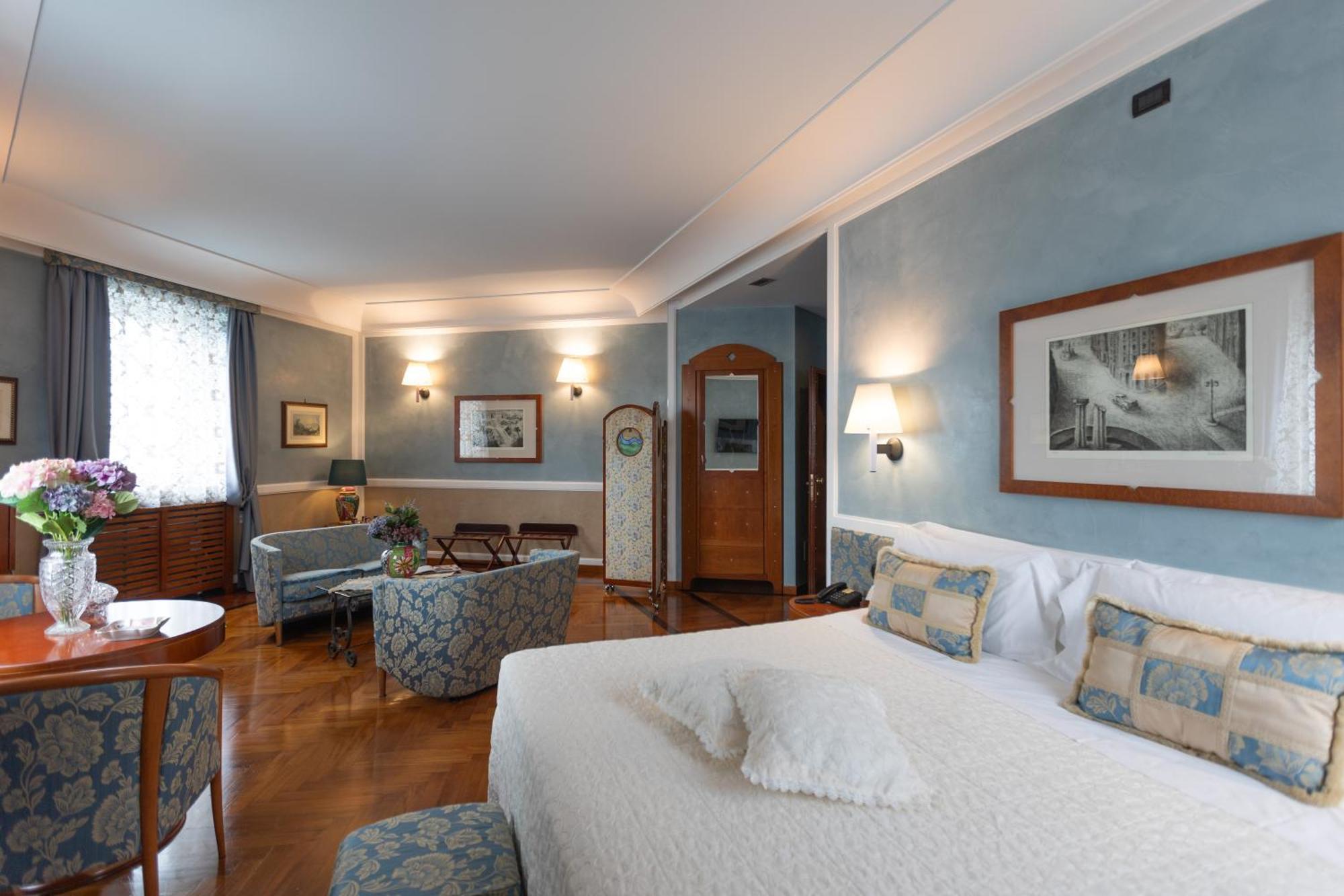 Queen Suite