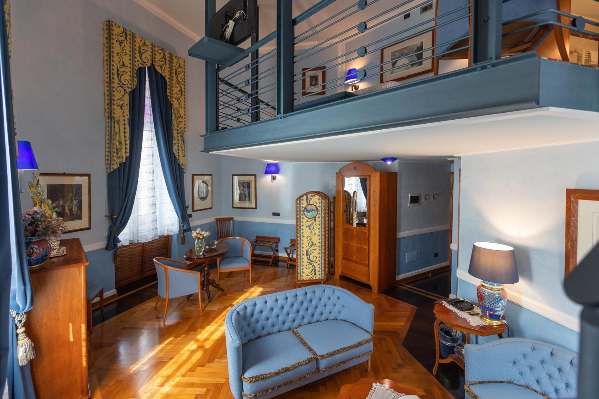 King Suite