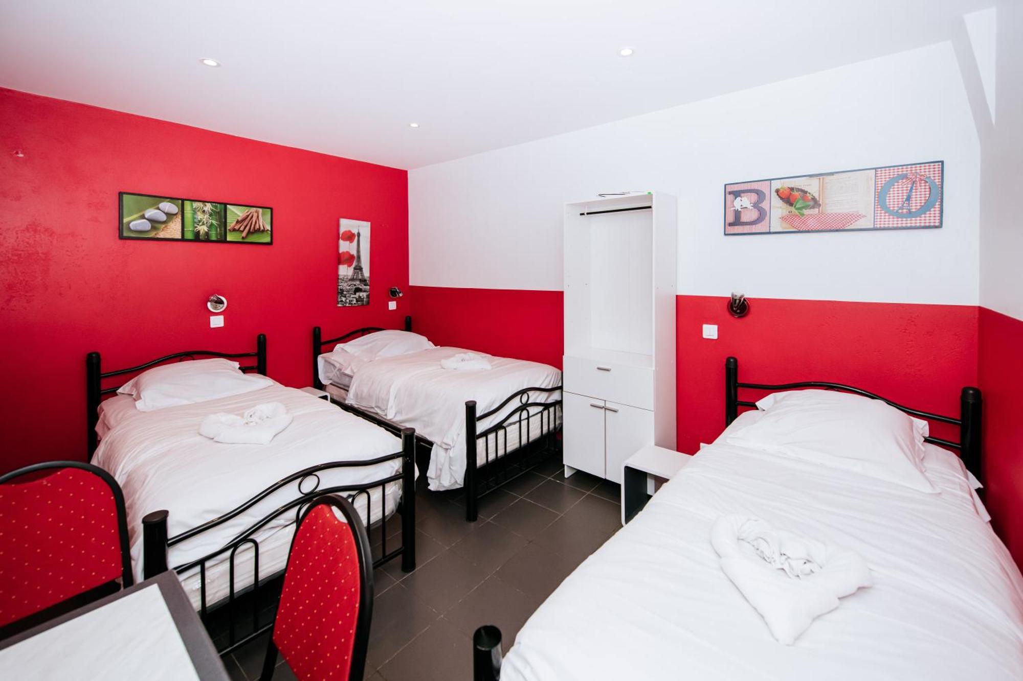 Camera Tripla con Bagno in Comune