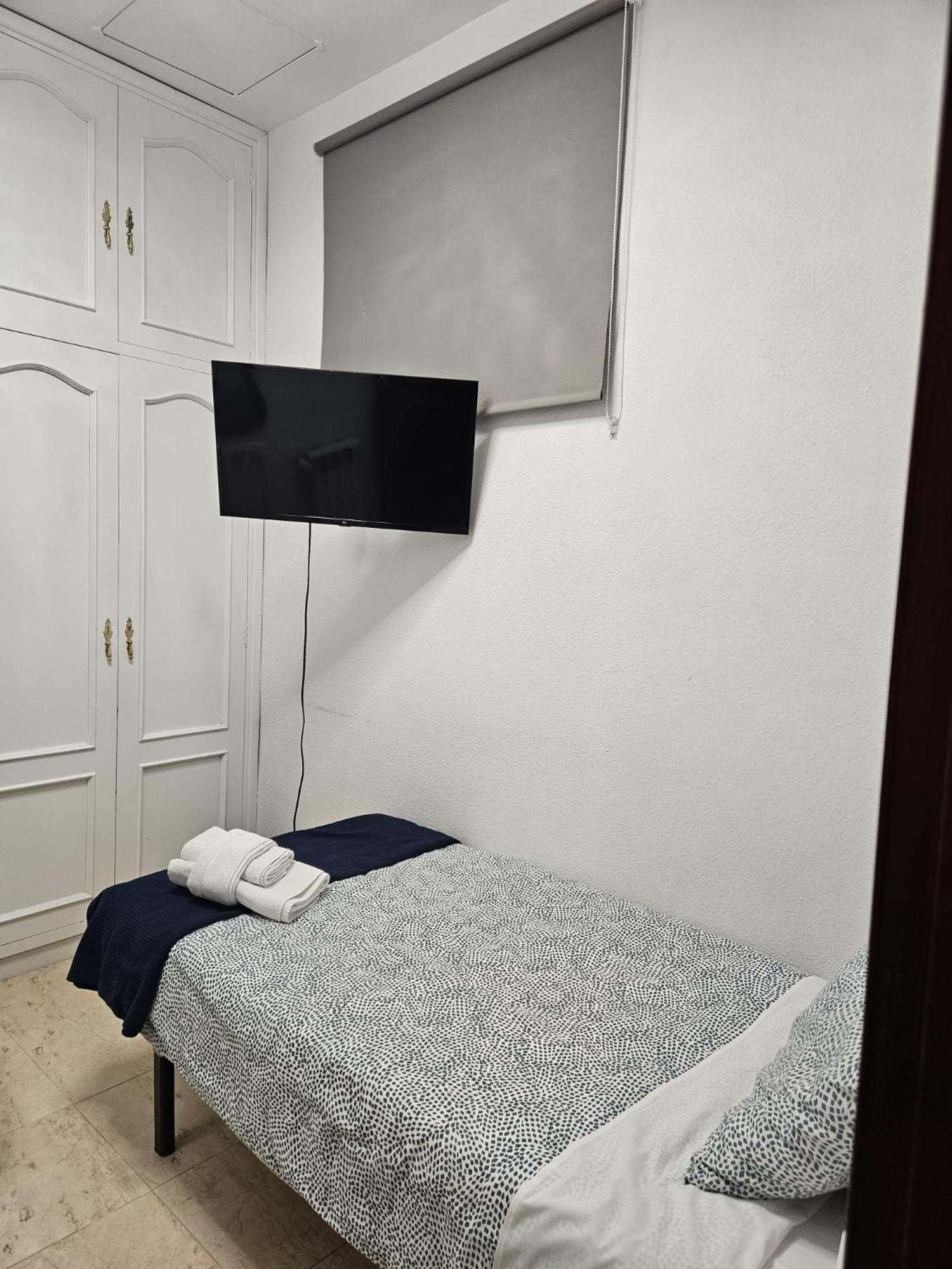 Camera Singola Standard con Bagno in Comune