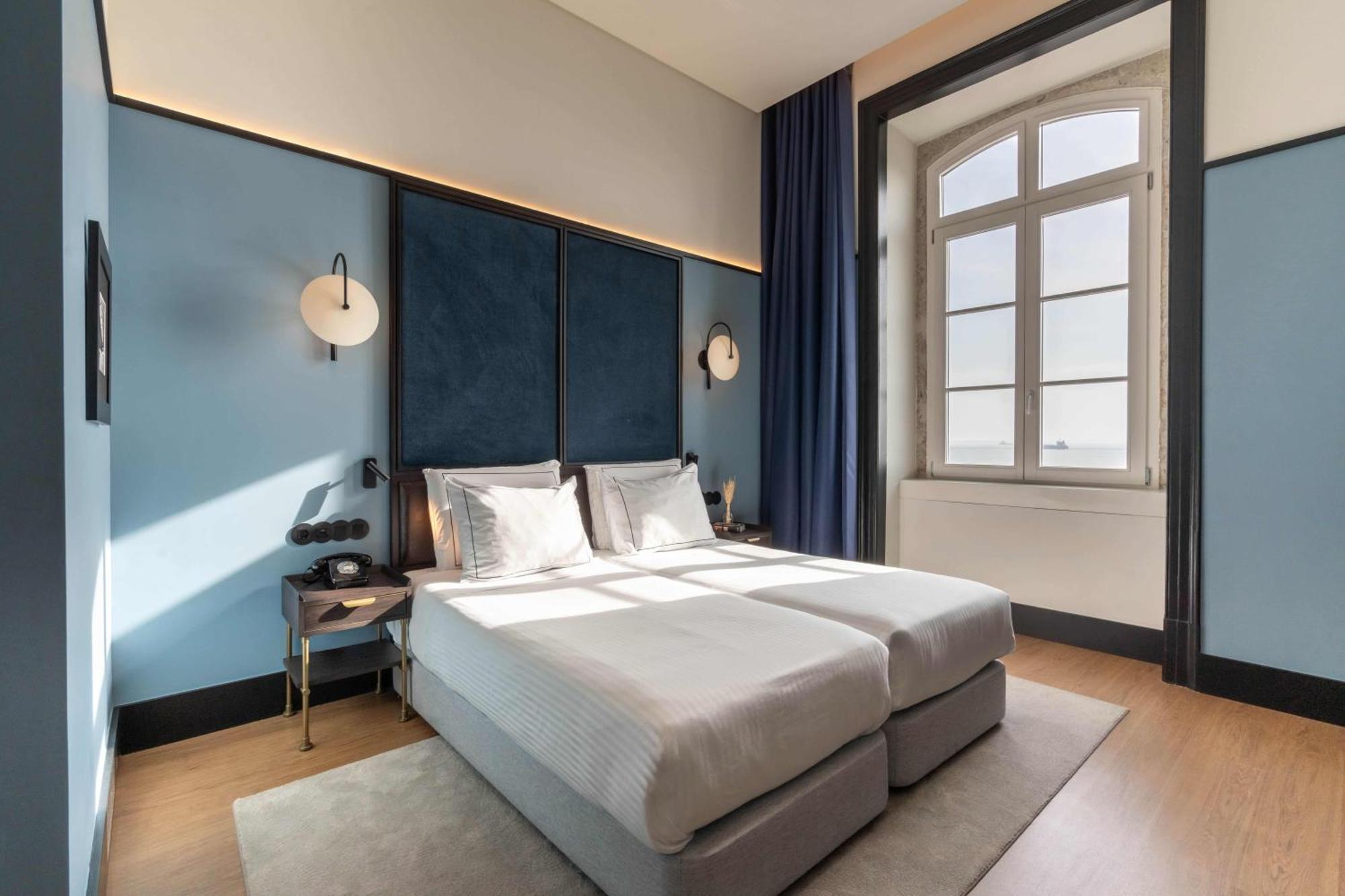 Superior Twin Room River View