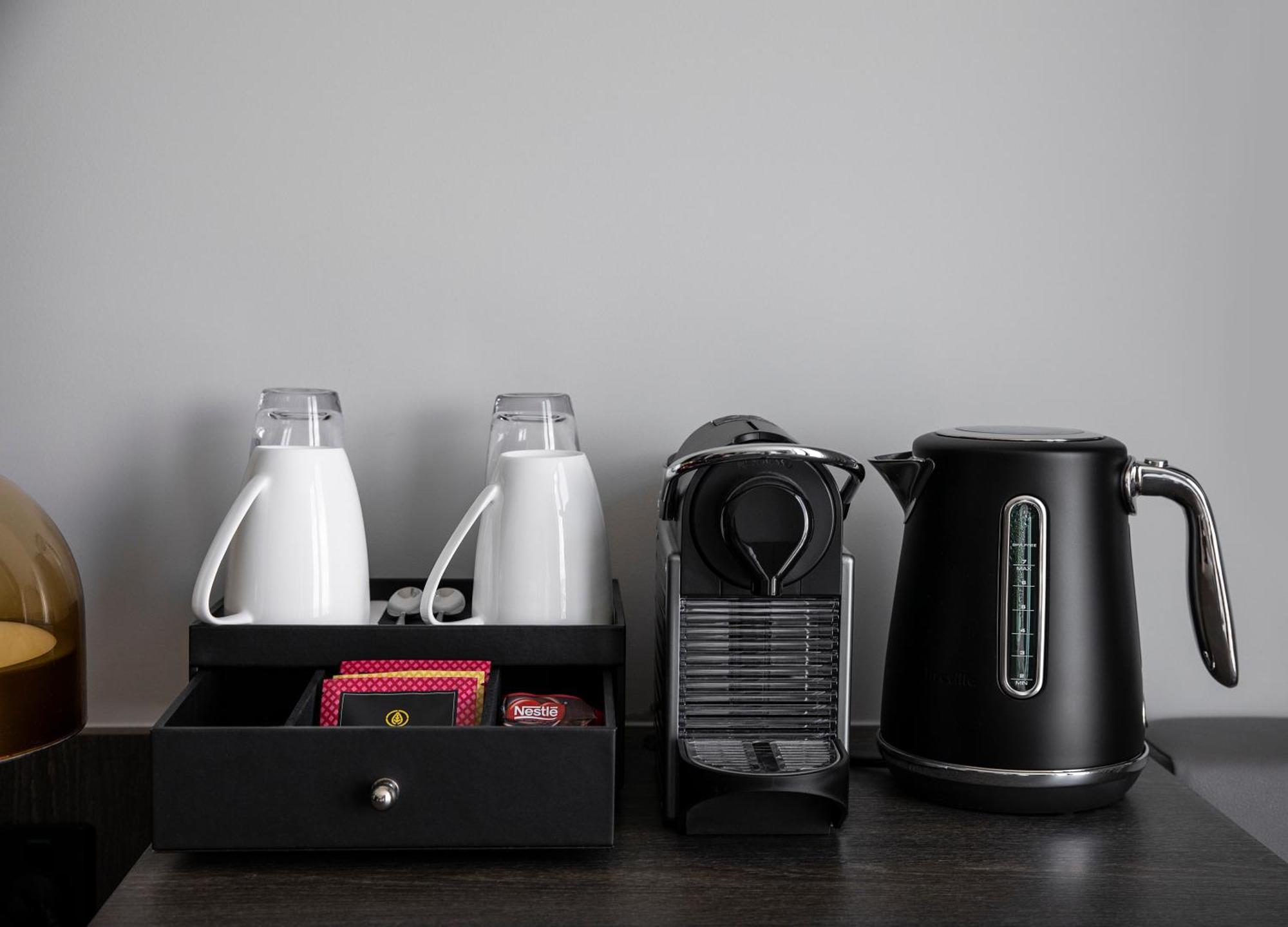 Camera Deluxe Doppia con Letti Singoli