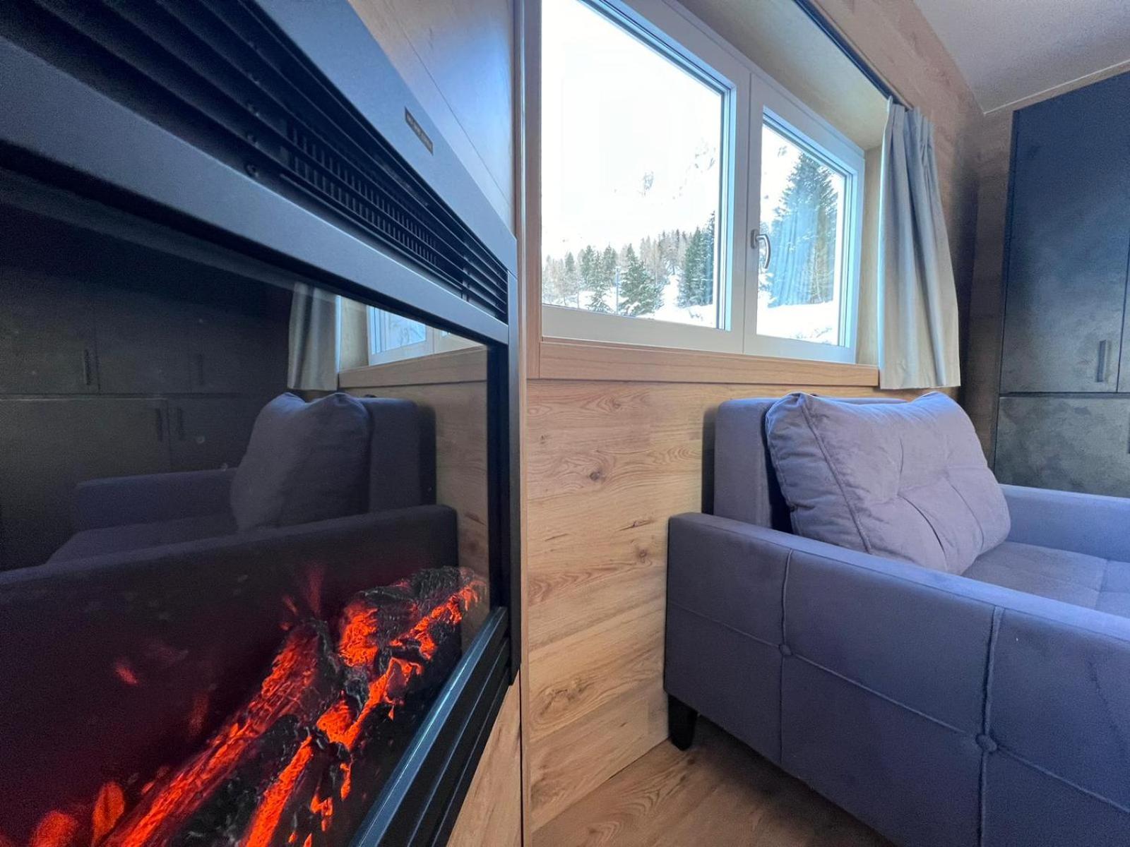 Appartamento con 2 Camere da Letto e con Vista Montagna