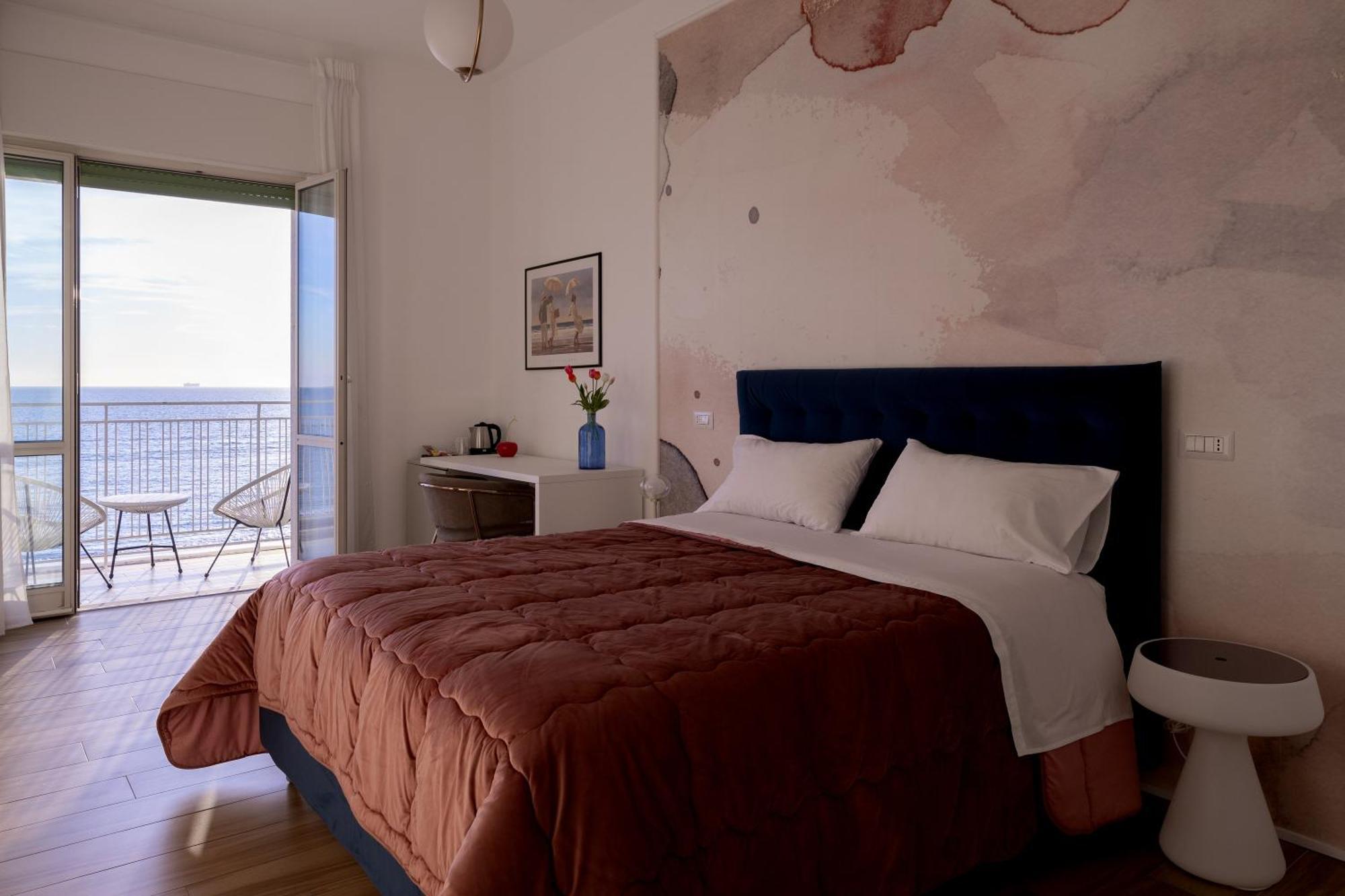 Deluxe Double Room Balcony Sea View,1522584172:JPEG