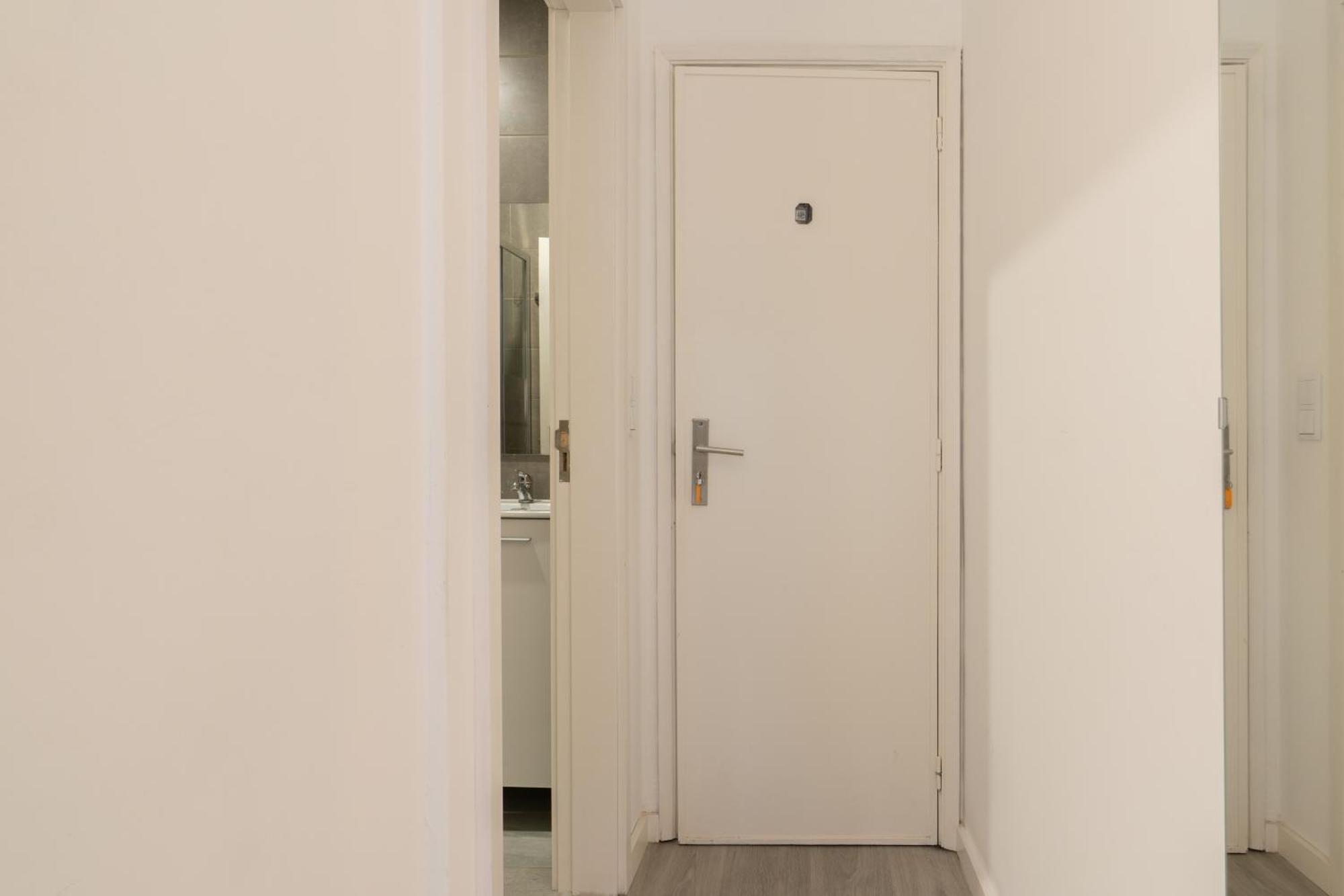 Double Room Private Bathroom
