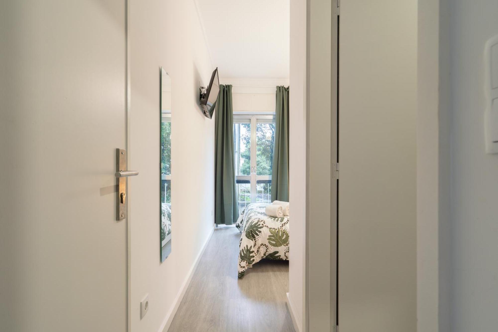 Double Room Private Bathroom