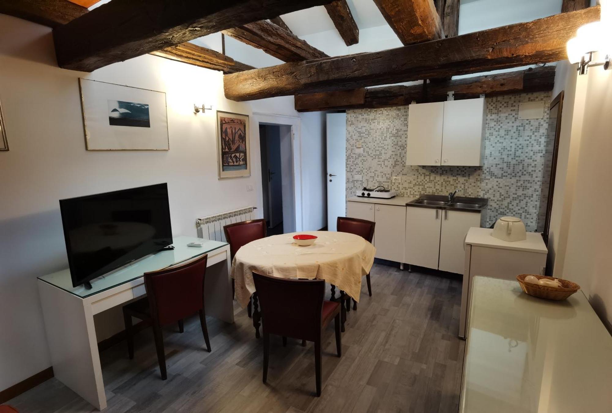 Appartamento con 2 Camere da Letto