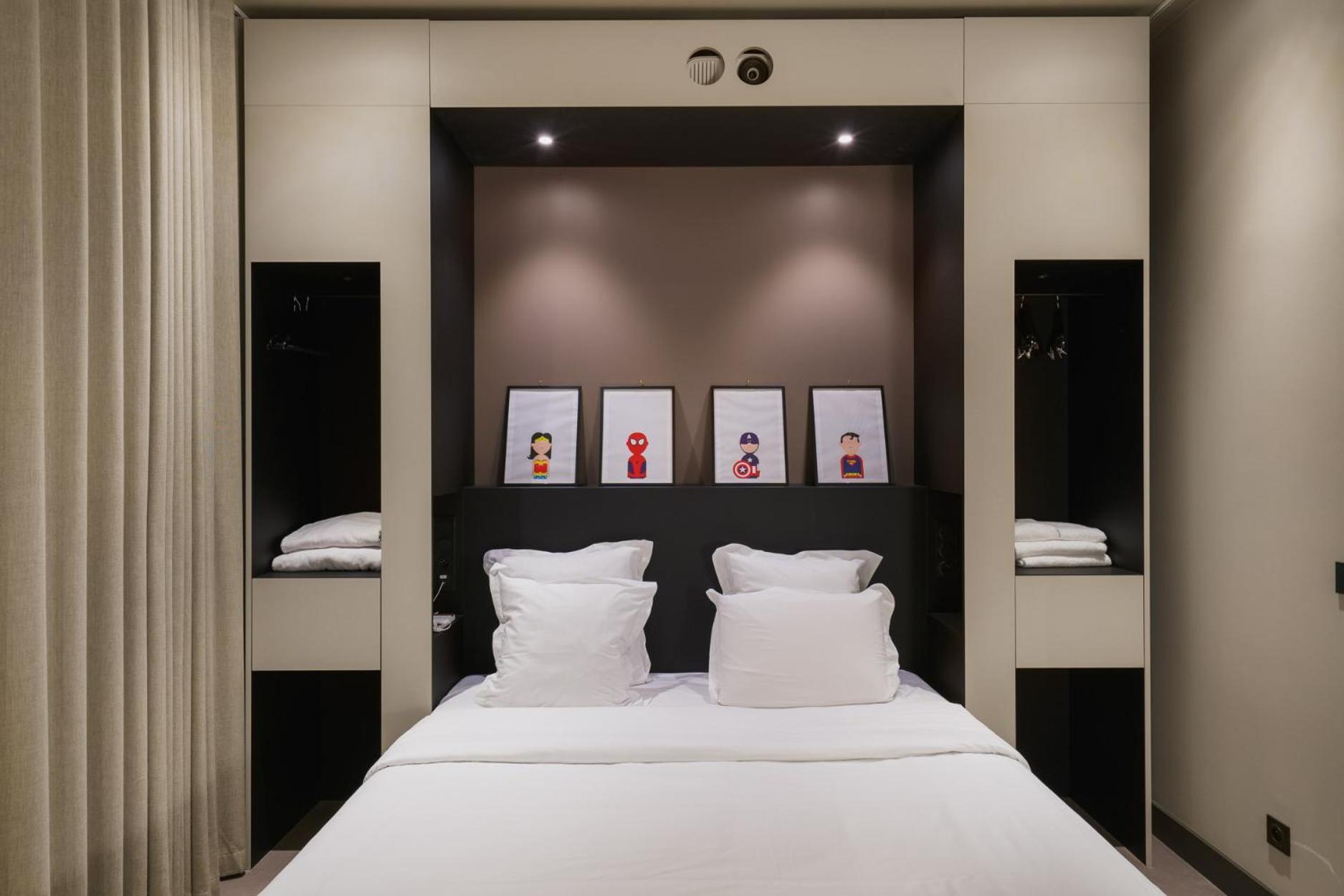 Double Room without Daylight