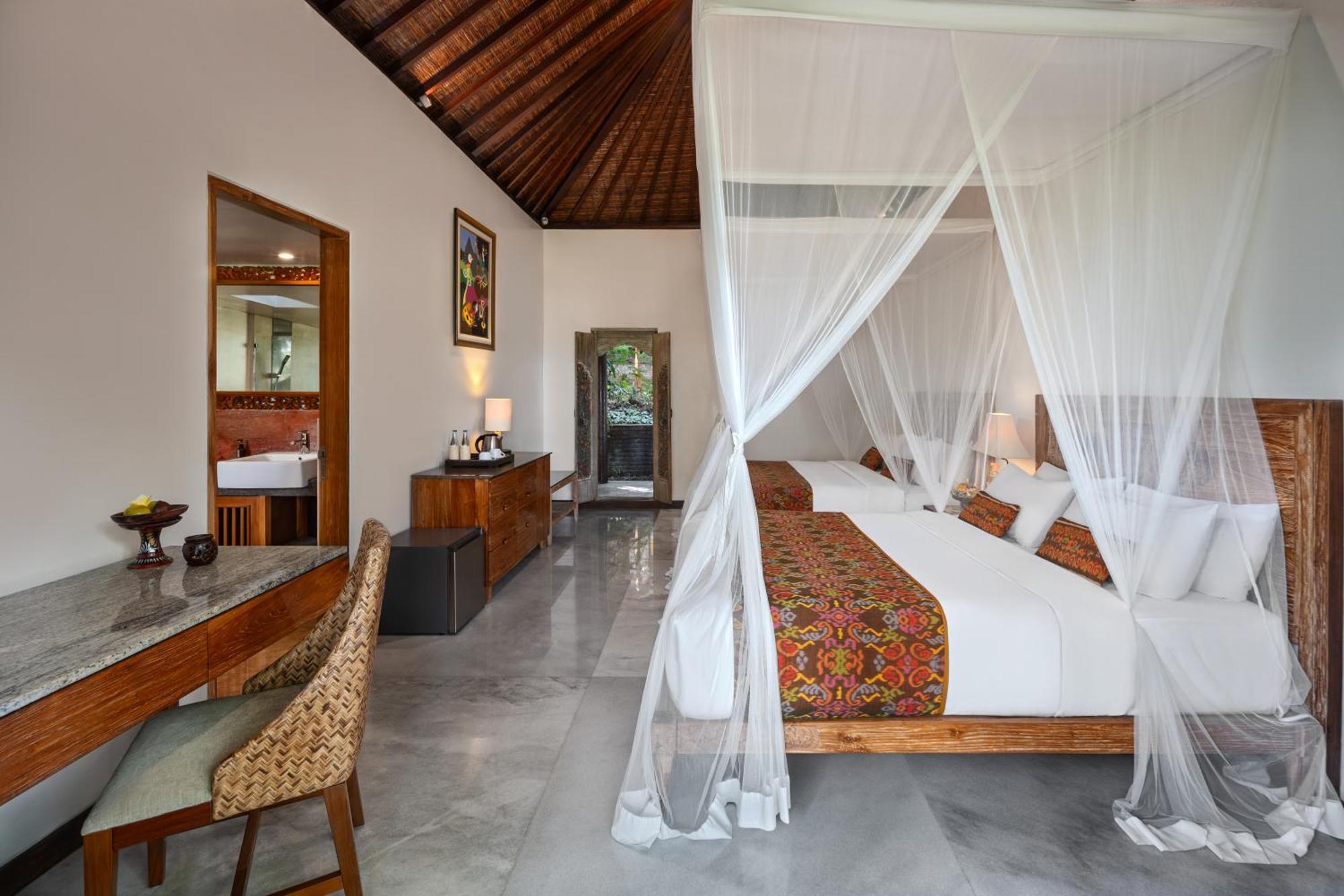 Grand Deluxe Room