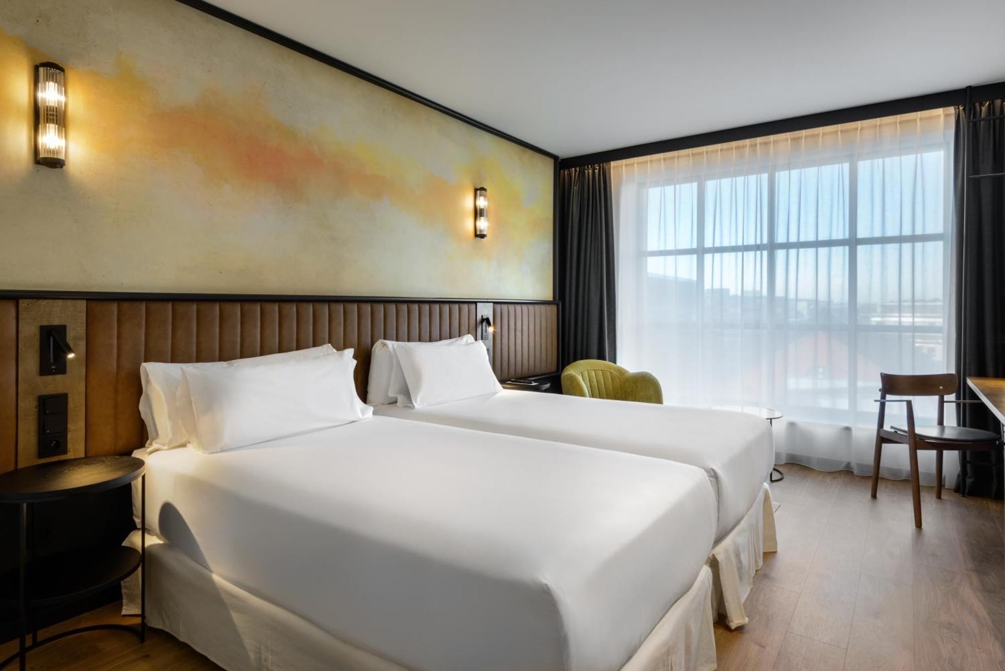 Deluxe Double or Twin Room View
