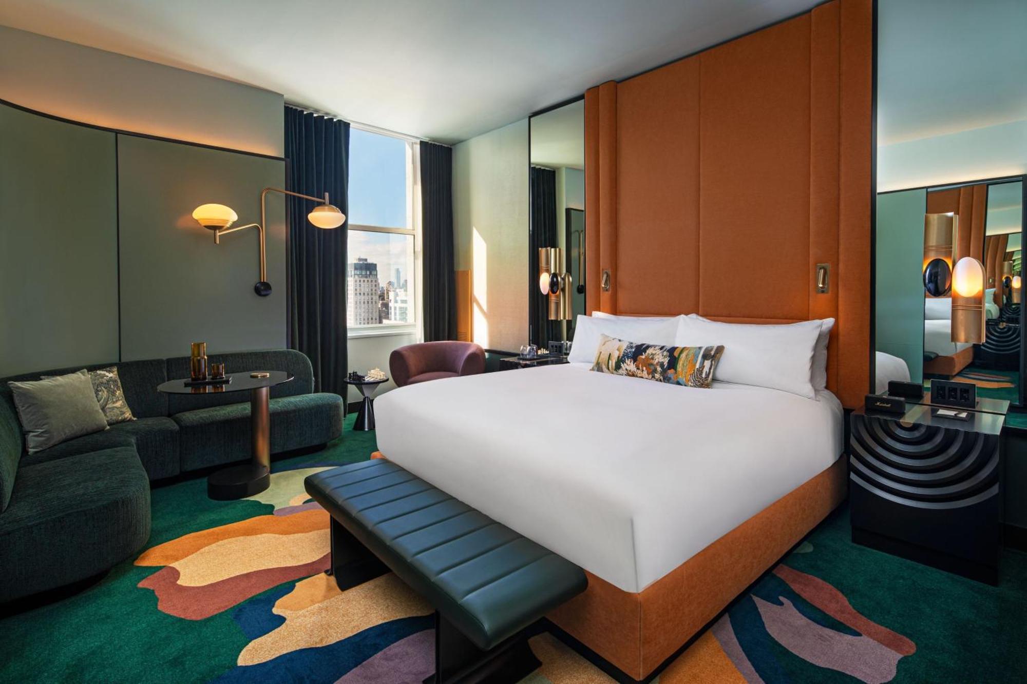 Superior Guest Room 1 King City View Hearing Accessible