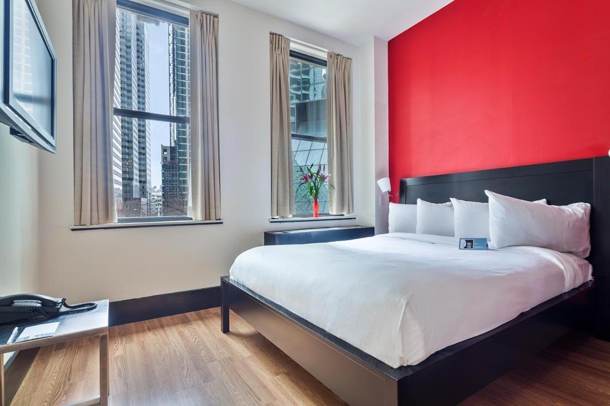 Executive room,1526848300:JPEG