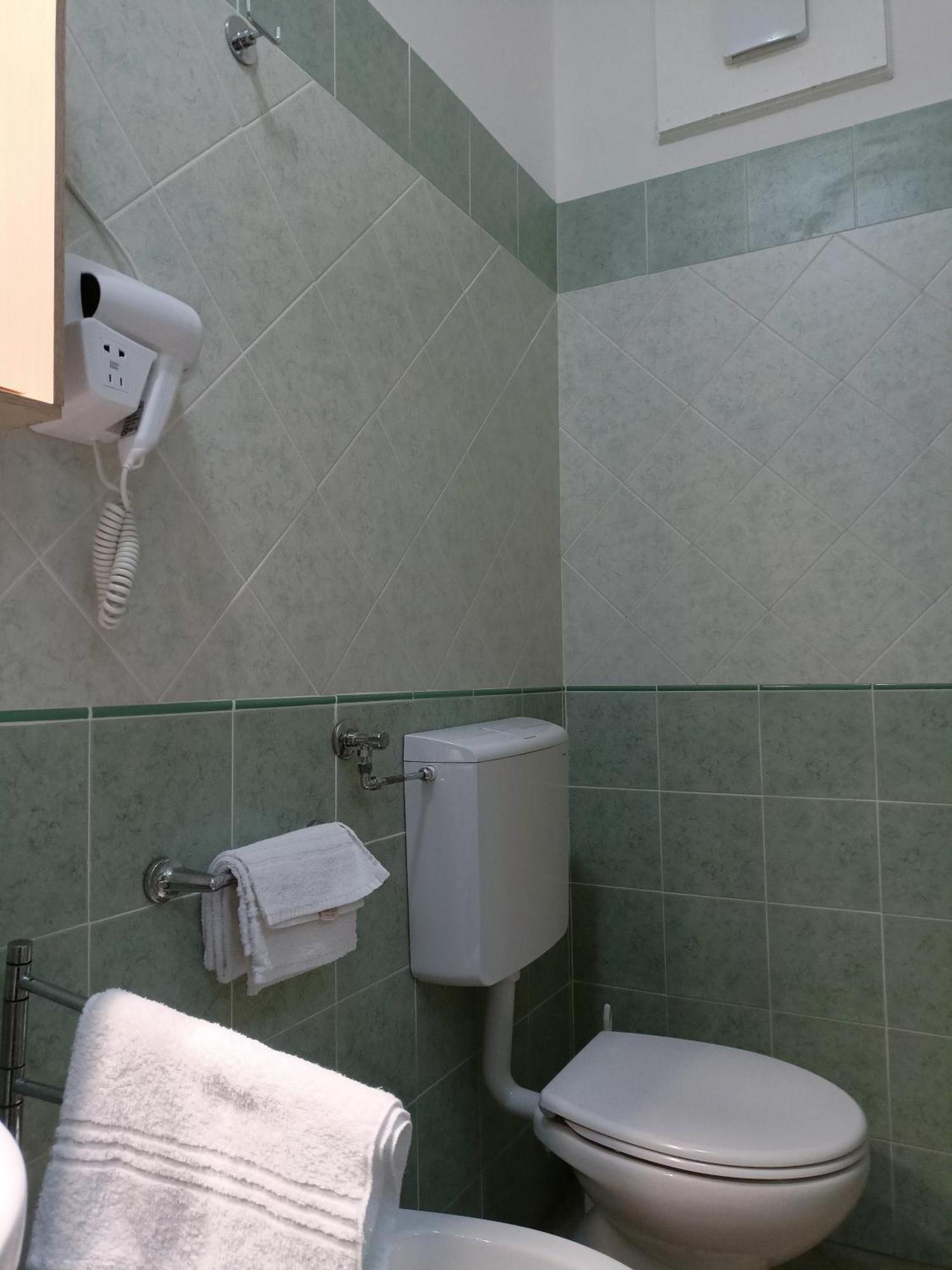 Camera Doppia con Letti Singoli con Vista Mare