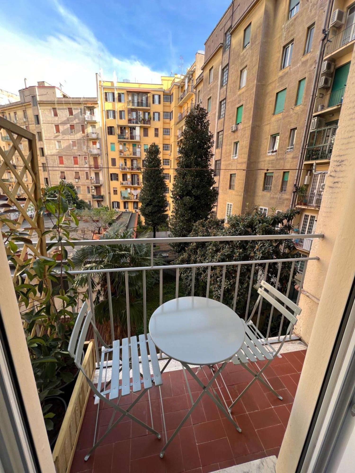 Camera Matrimoniale con Balcone