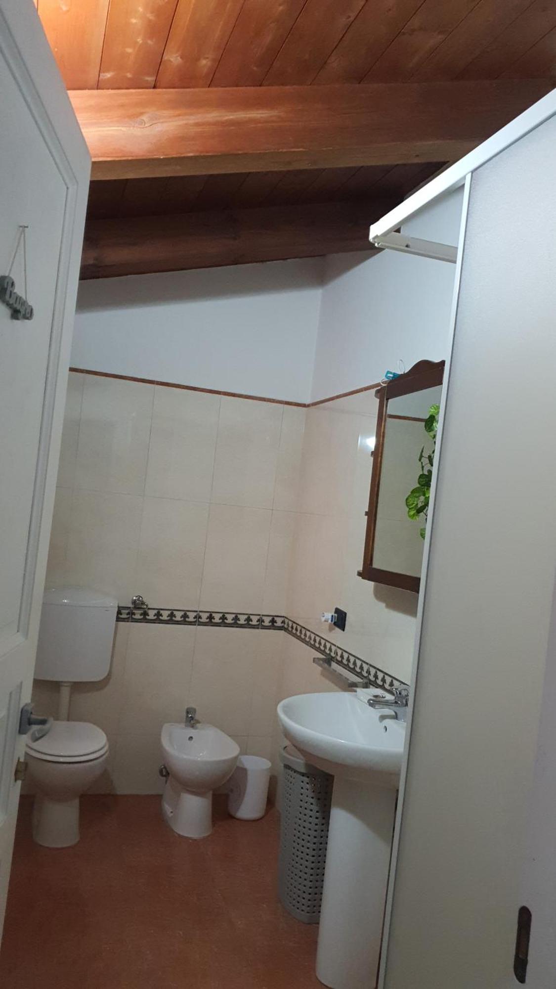 Camera Tripla Basic con Bagno in Comune