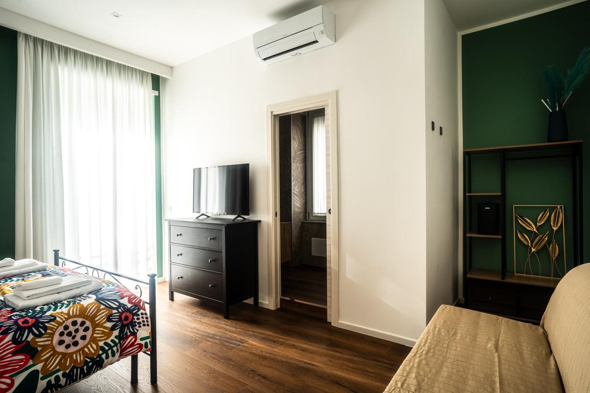 Camera Matrimoniale con Balcone (3 Adulti)
