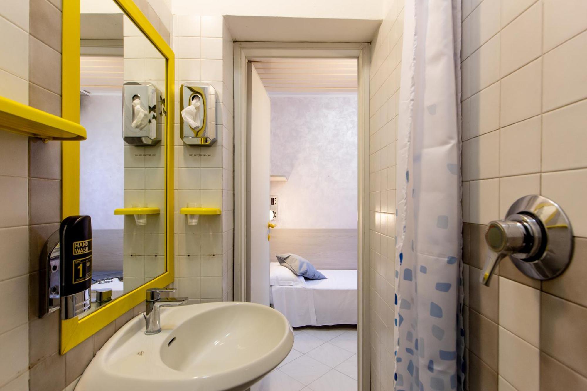 Small Single Room