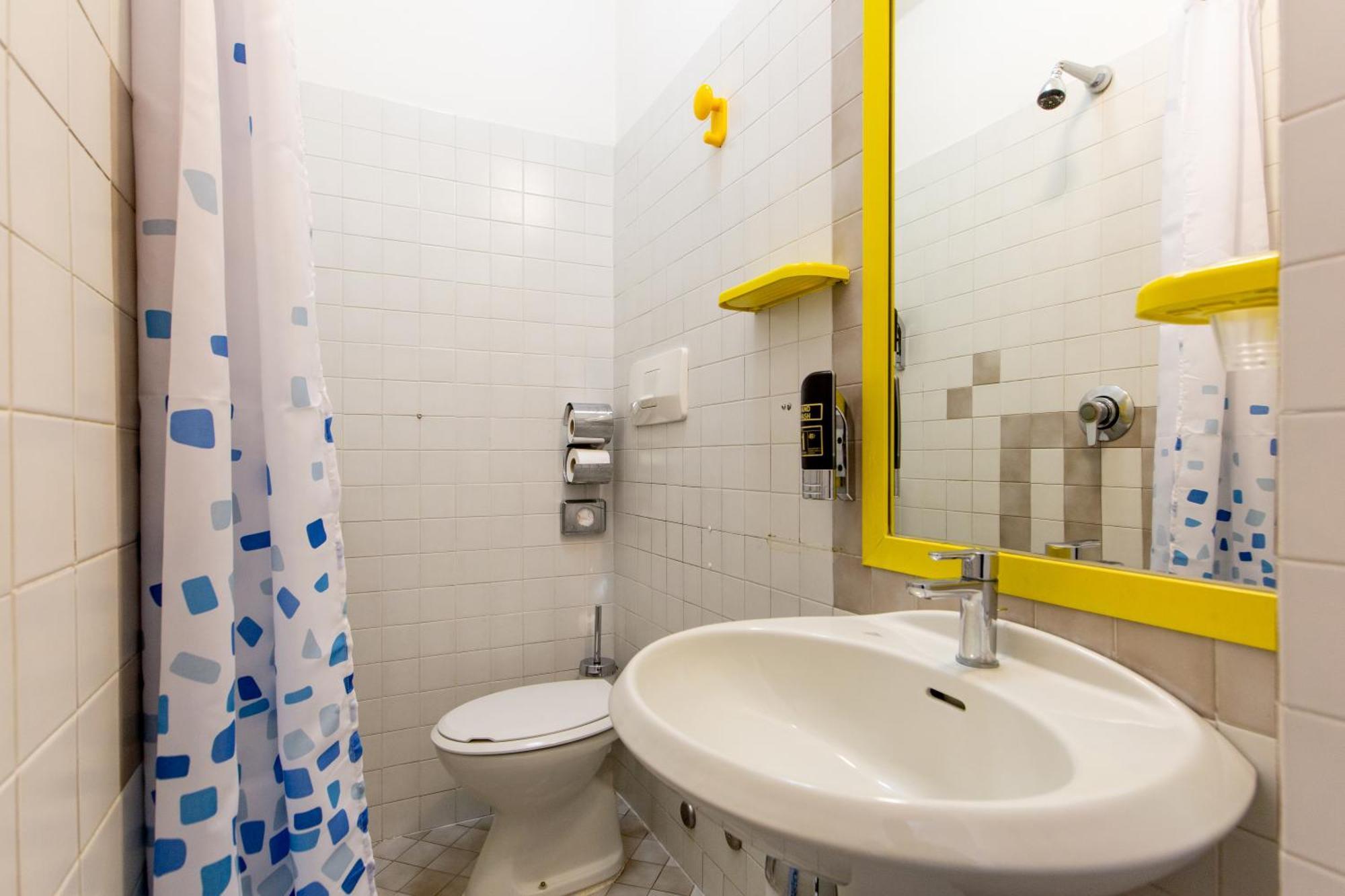 Small Single Room