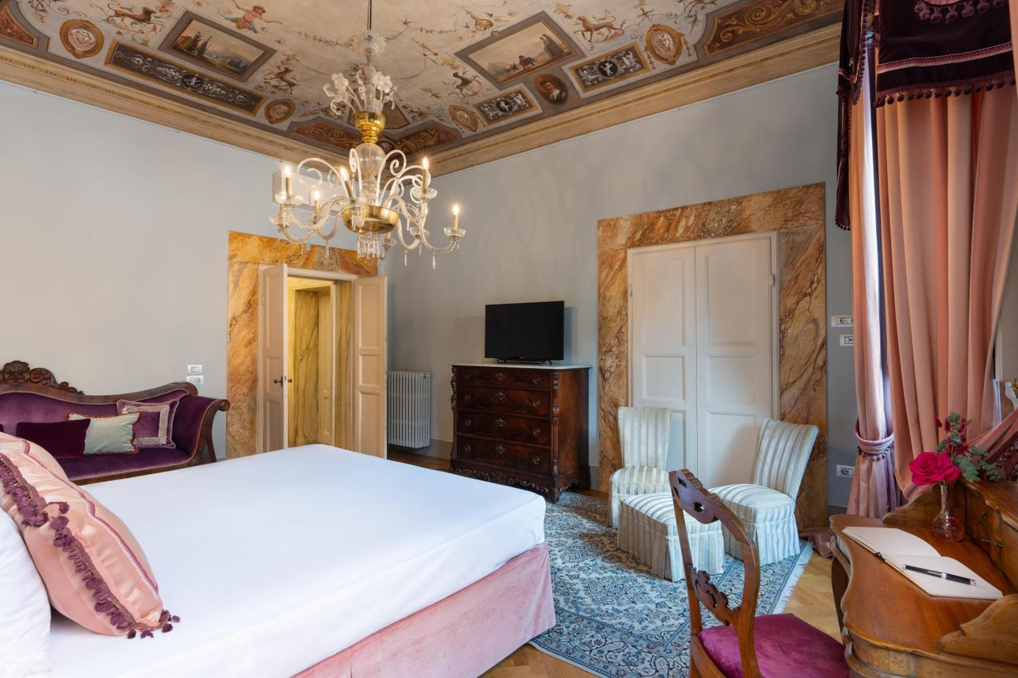 Royal Suite