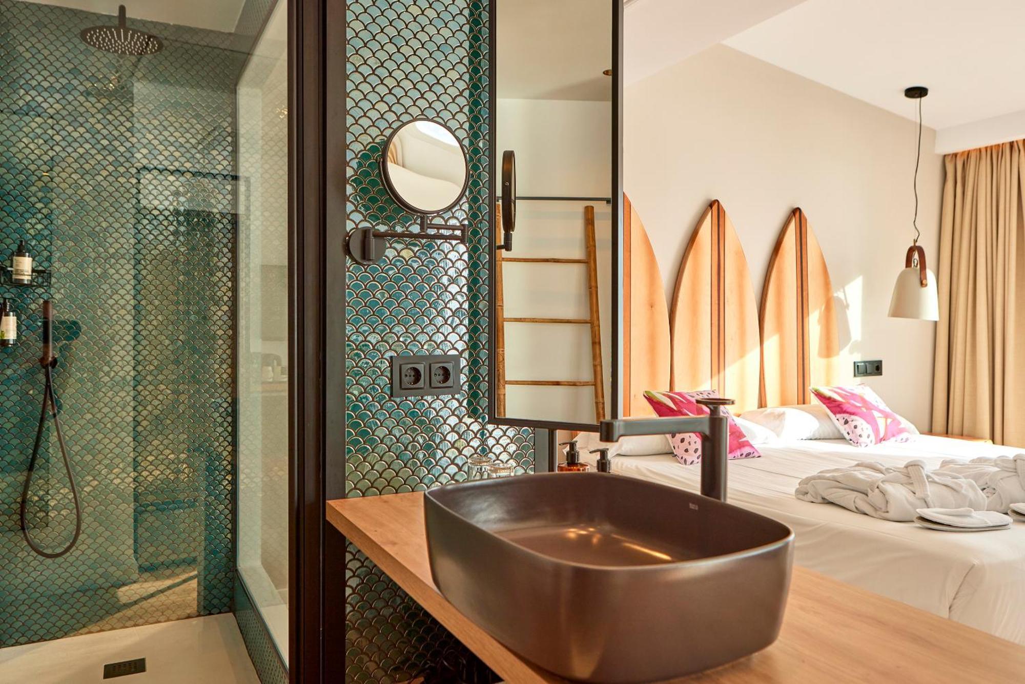 Hang Loose Suite Sea View