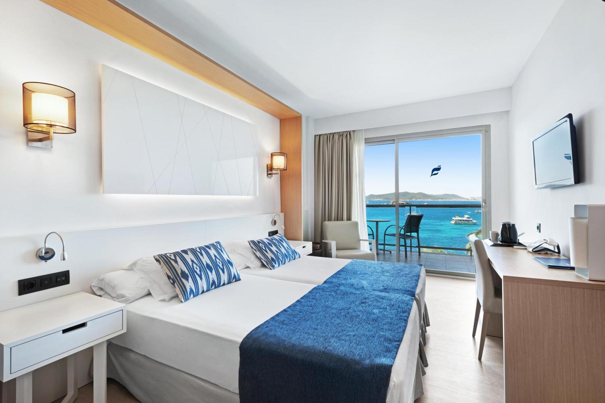 Double or Twin Room Sea View,1540224292:JPEG