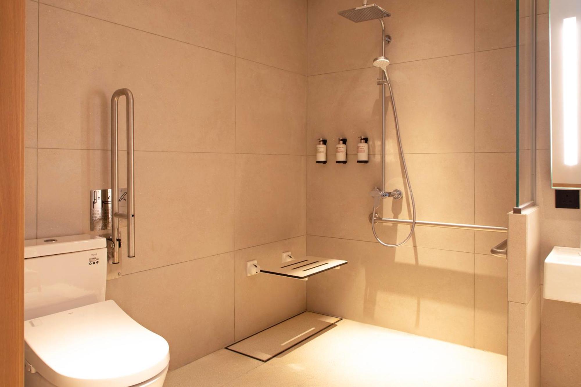 Superior Room Accessible