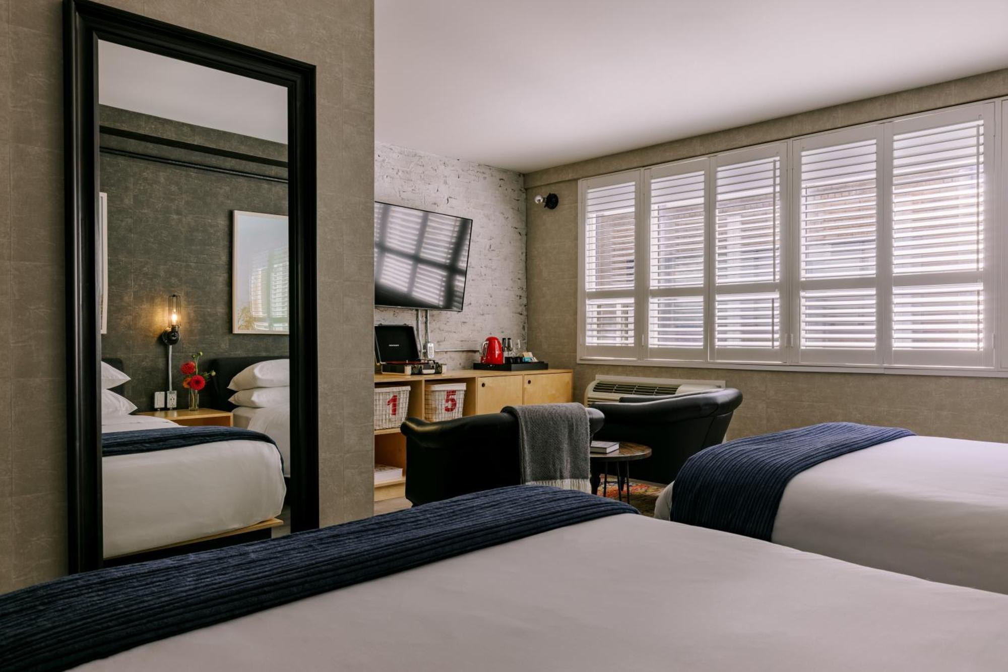 Loft Two Queen Beds