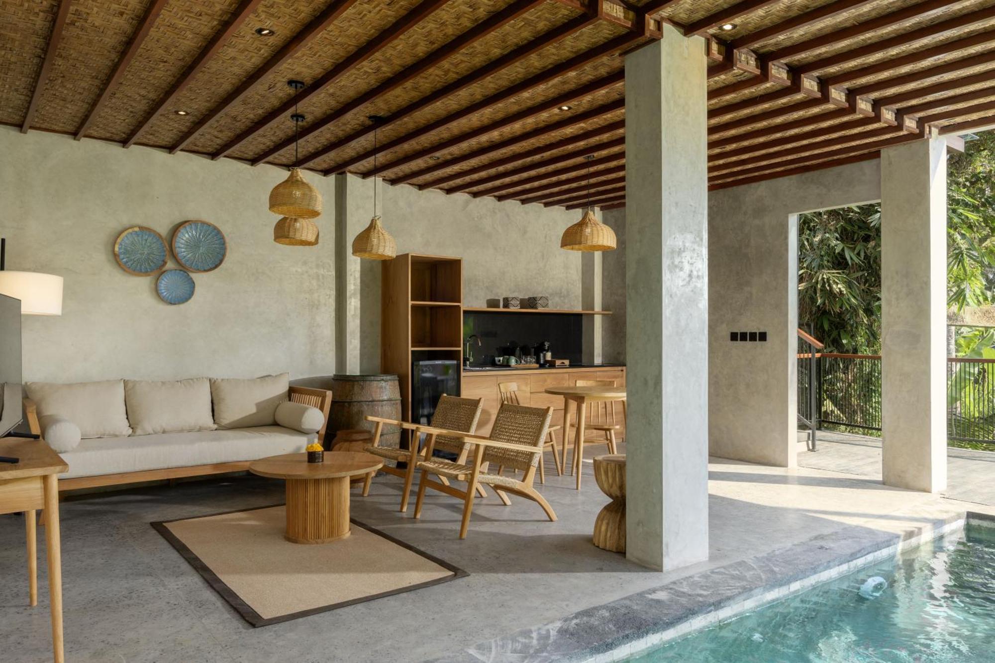 Honeymoon at Duplex Pool Villa