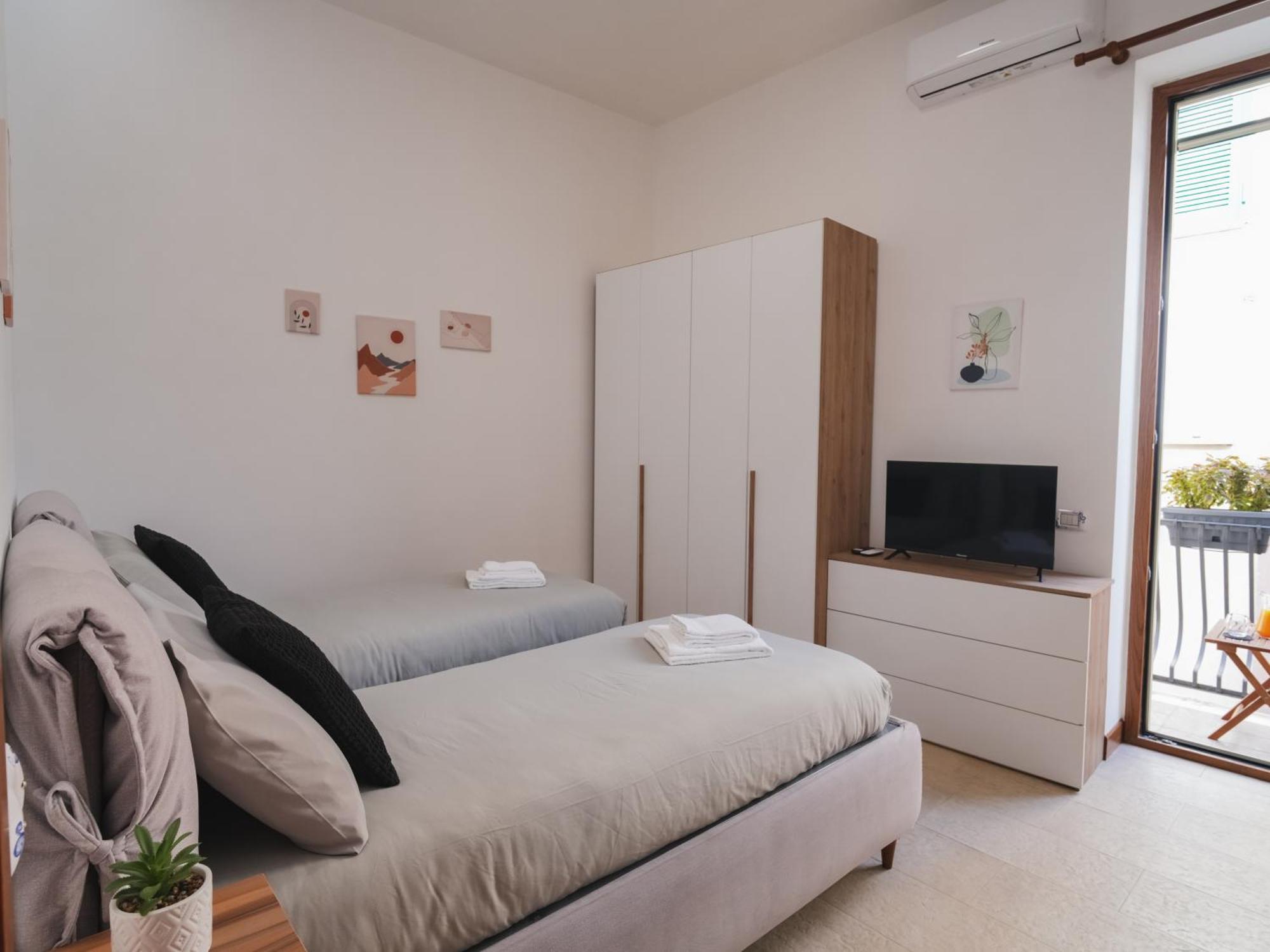 Camera Doppia con Letti Singoli con Bagno Privato