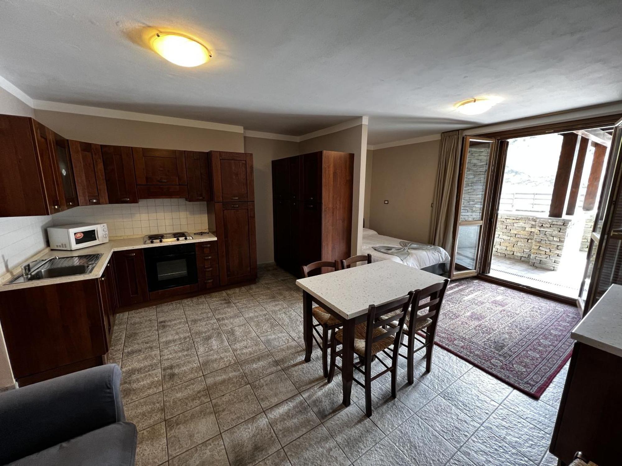 Appartamento con 1 Camera da Letto e Vista Montagna