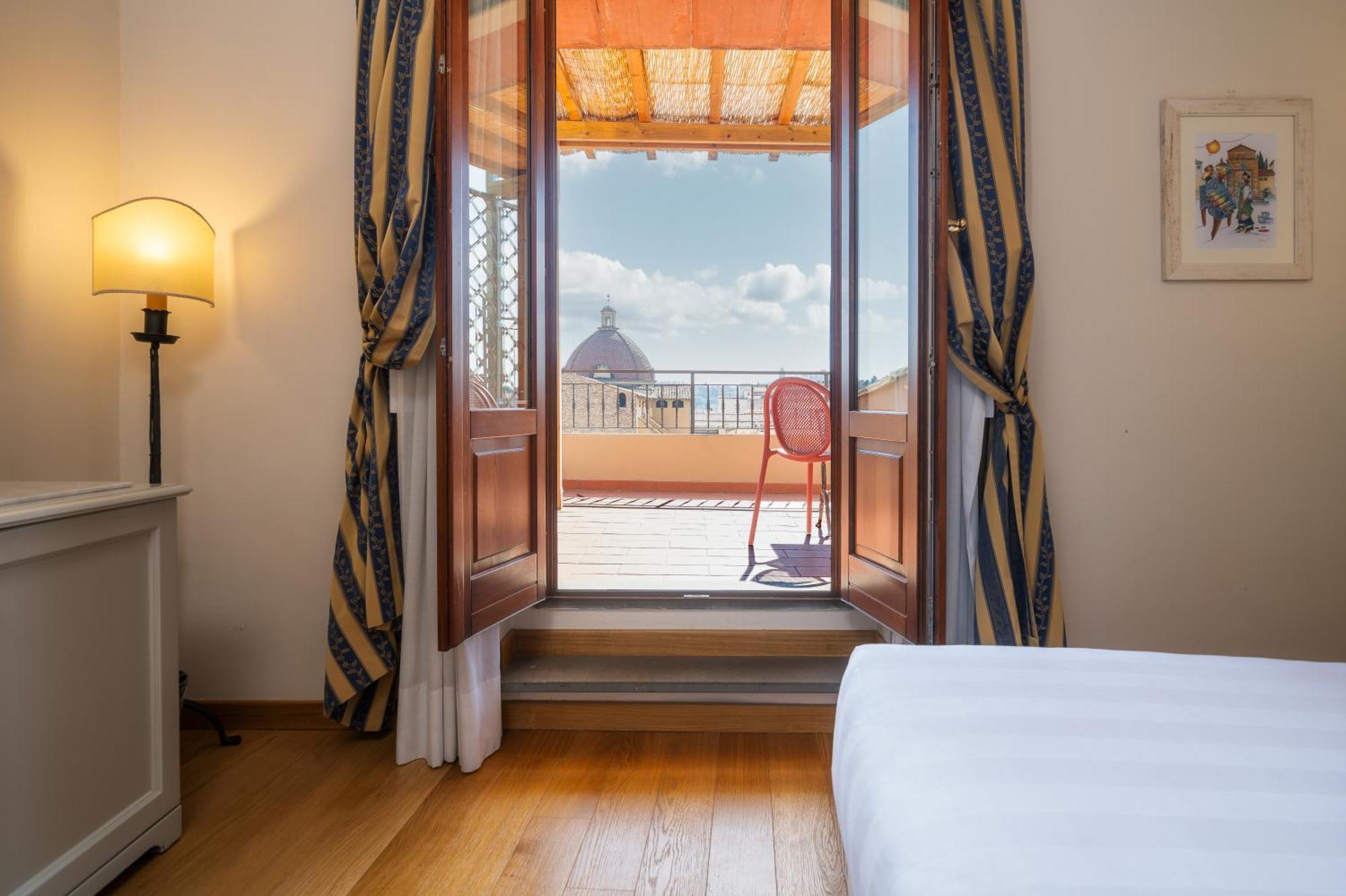 Double or Twin Room Garden View