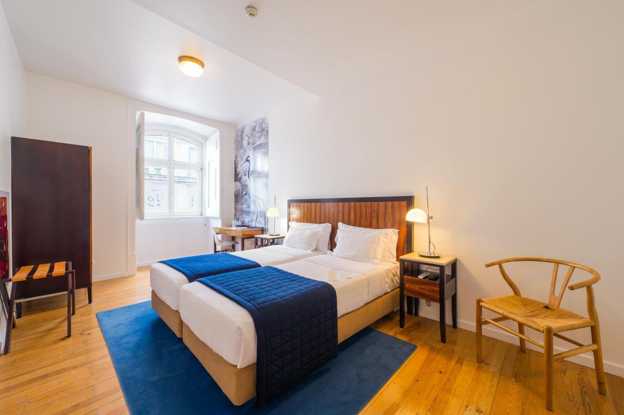 Twin Room Street View
