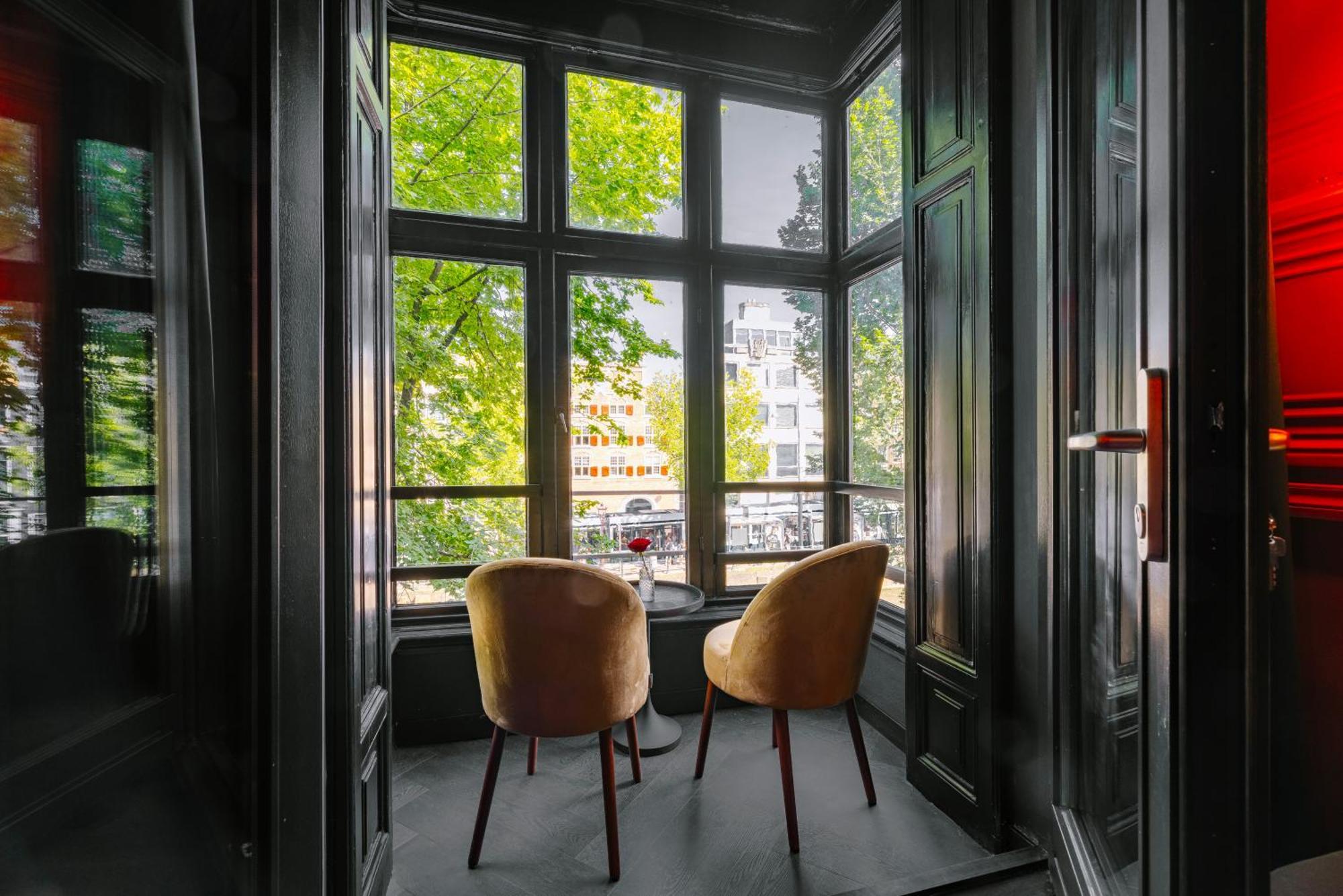 Suite Bar Rouge